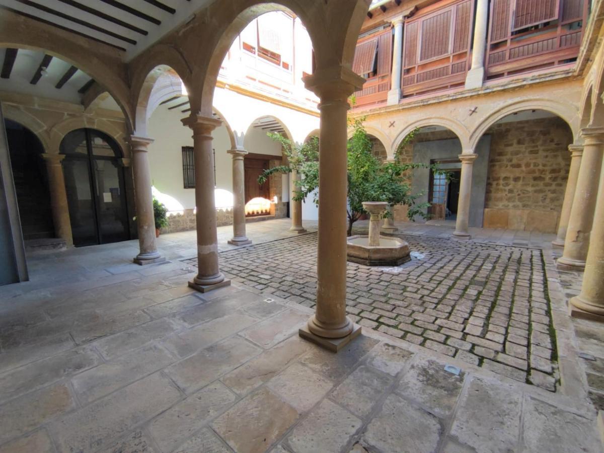 Apartmán Luz Del Renacimiento Ubeda Exteriér fotografie